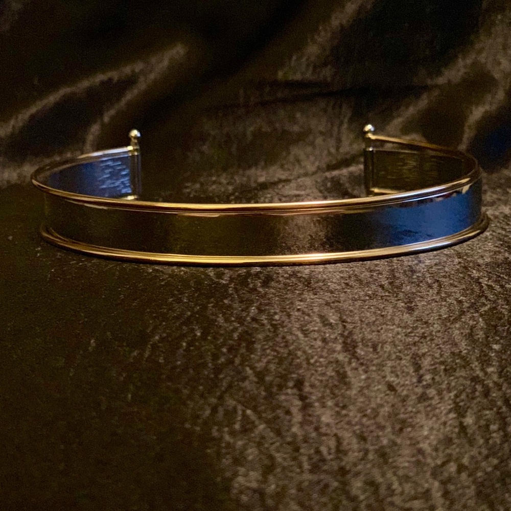 Choker Necklace